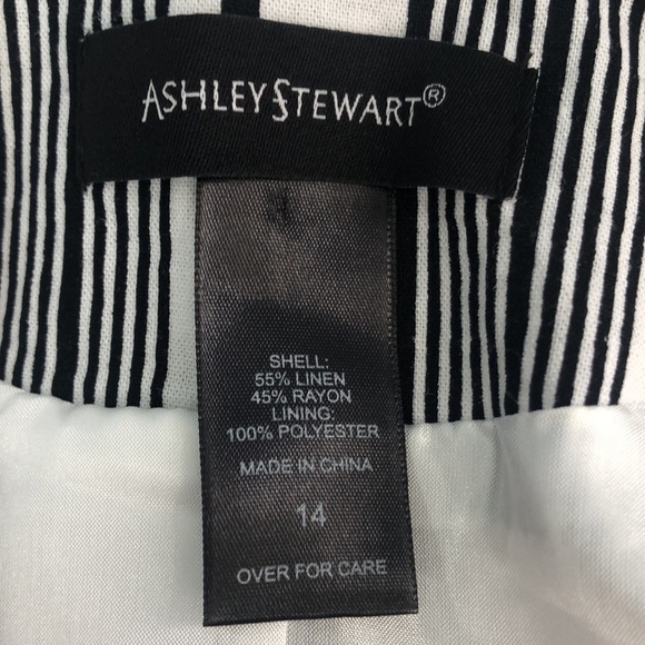 Ashley Stewart Linen Blend Strip Short Blazer 14 - Picture 3 of 9